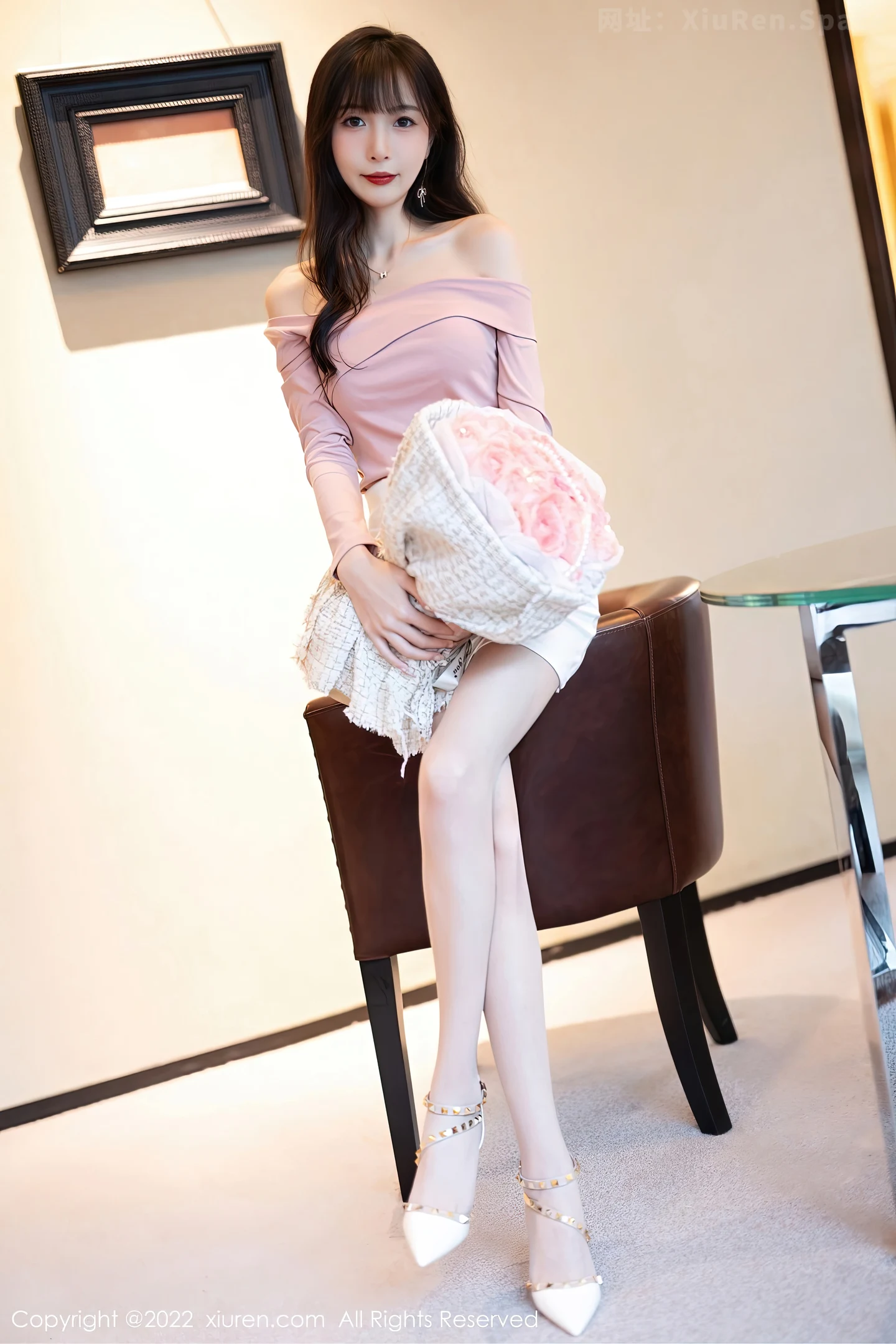 图片[6]-[XiuRen秀人网] VOL.5934 模特林星阑紫色露肩上衣配白短裙露蕾丝内衣开档肉丝诱惑写真81P-秀人网官方网站